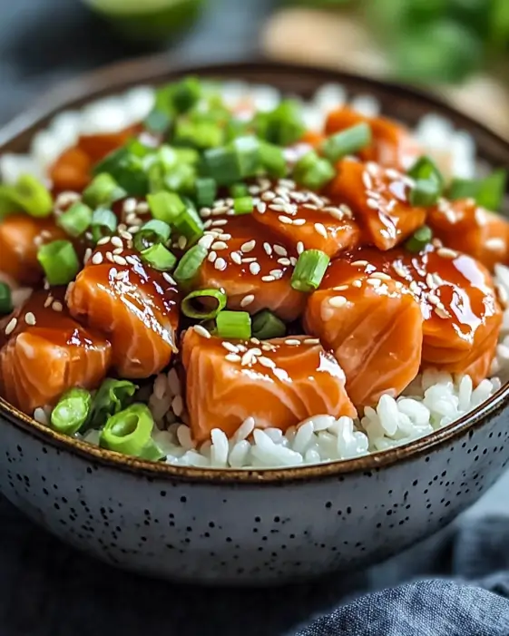 Crispy Salmon Rice Bowl is a must-try recipe today!
