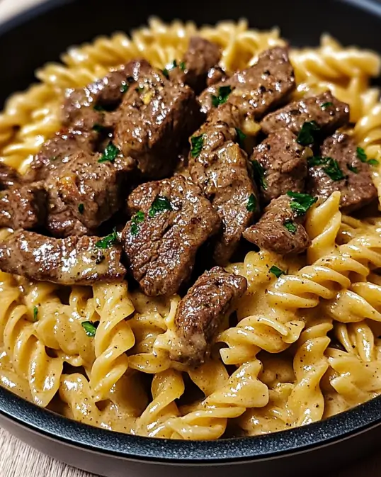 One-Pot Creamy Spicy Garlic Butter Steak & Pasta: A Must-Try!