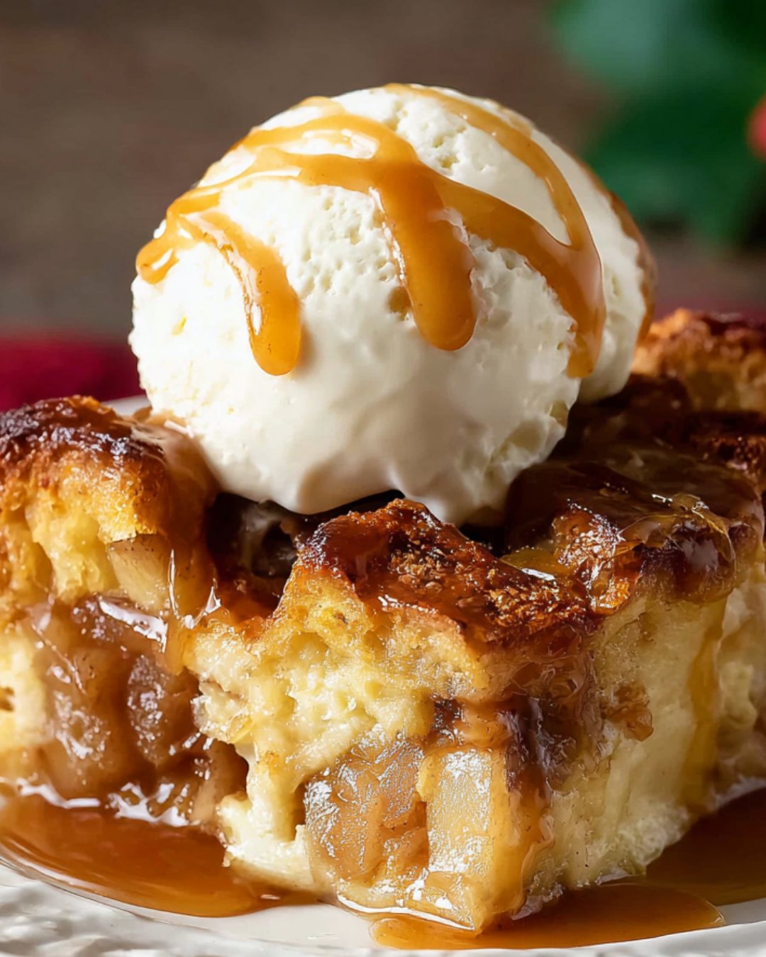 Apple Bread Pudding: A Decadent Dessert Recipe!
