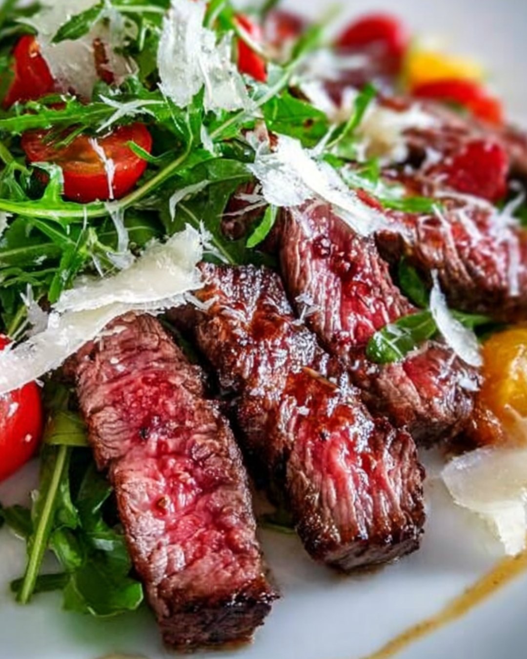 Beef Tagliata with Arugula: A Quick Flavorful Delight!
